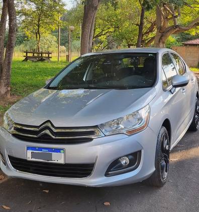 CITROËN C4 LOUNGE 2.0 MPFI TENDANCE 16V FLEX 4P AUTOMÁTICO CITROËN C4 LOUNGE 2.0 MPFI TENDANCE 16V FLEX 4P AUTOMÁTICO
